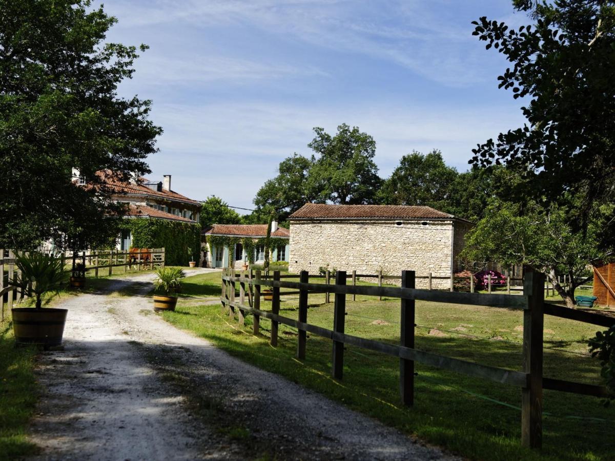 Chateau De L'Isle - Chambres D'Hotes Castelnau-de-Médoc Kültér fotó