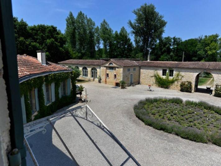 Chateau De L'Isle - Chambres D'Hotes Castelnau-de-Médoc Kültér fotó